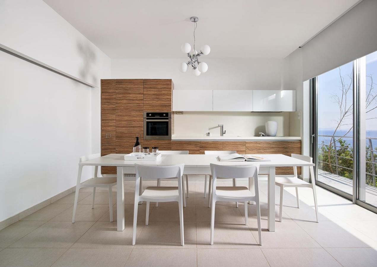 Beachfront Villa In Crete - Epavli Luxury Villa Agia Pelagia  Esterno foto