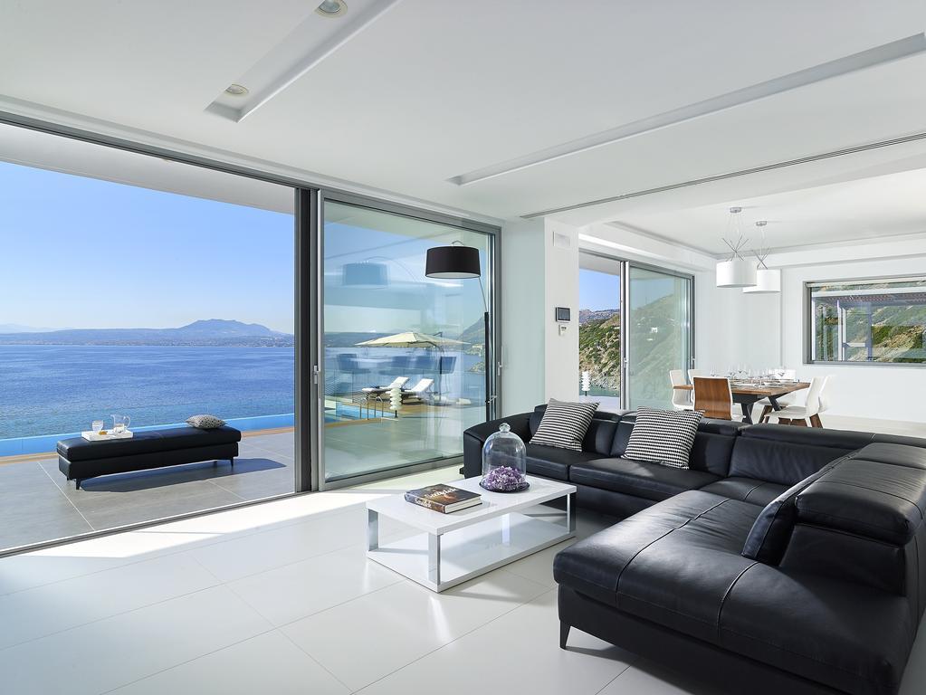 Beachfront Villa In Crete - Epavli Luxury Villa Agia Pelagia  Esterno foto